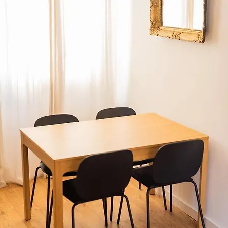 Pula City Apartment With Private Parking Exterior photo