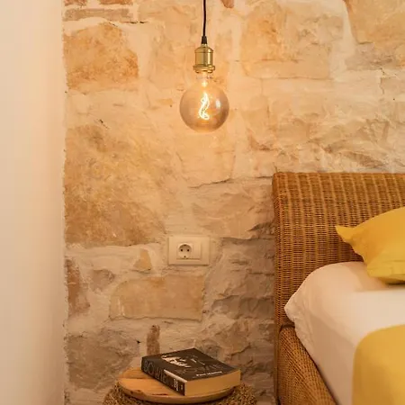Pula City Apartment With Private Parking Exterior photo